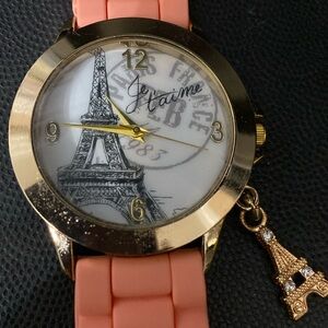 Je Taime Paris watch theme with Eiffel Tower charm & Pink silicon band-used
